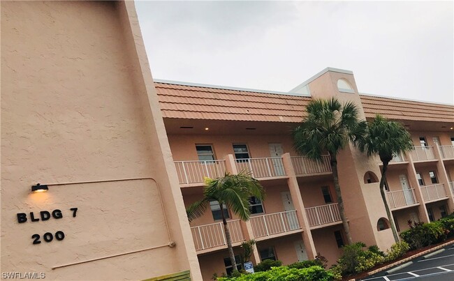 Foto del edificio - 200 Turtle Lake Ct