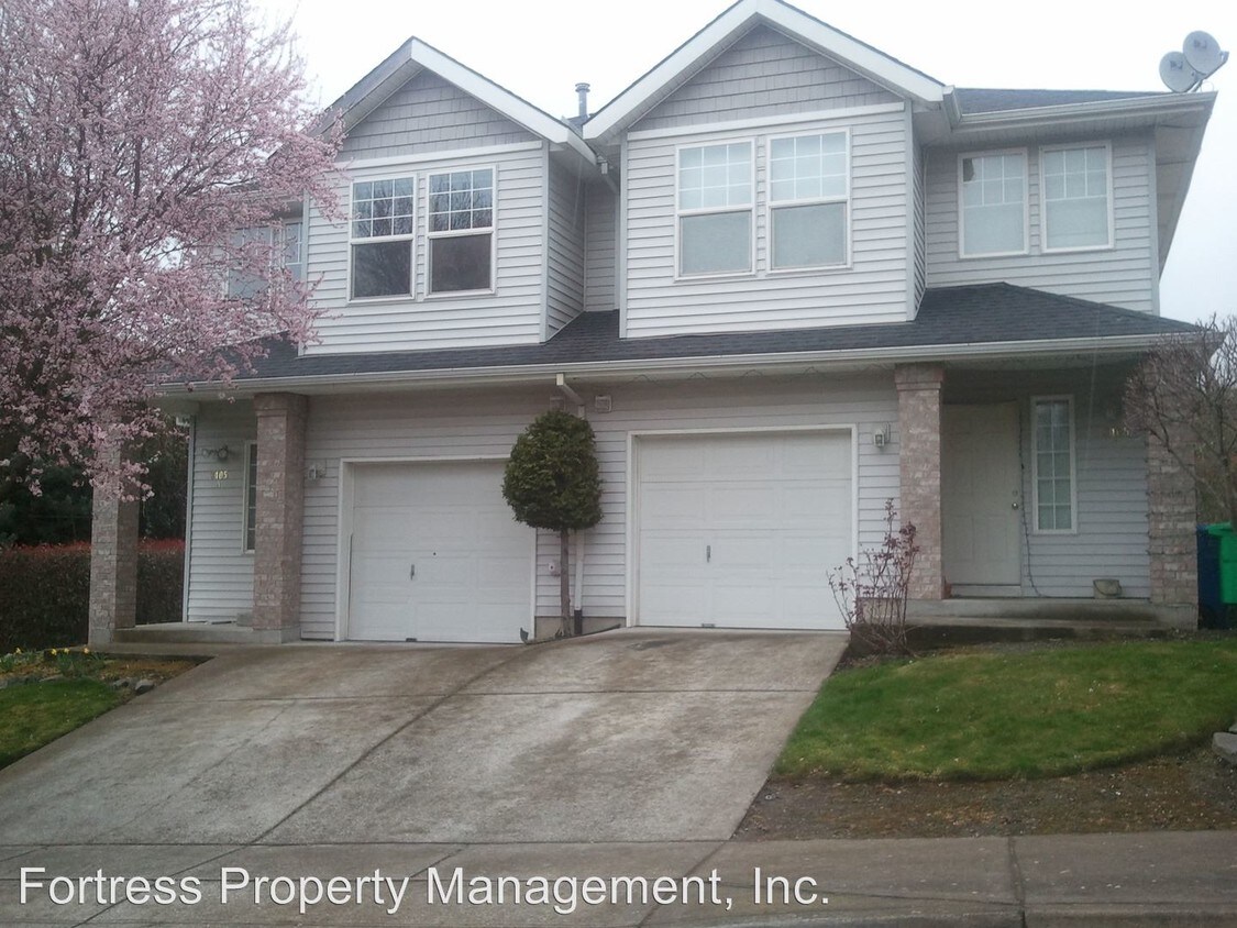 8437 NE Knott St, Portland, OR 97220 Room for Rent in Portland, OR