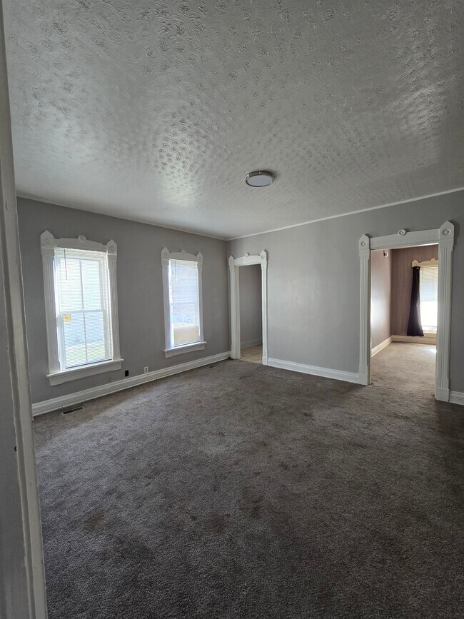 Foto del edificio - 118 Linden Ave