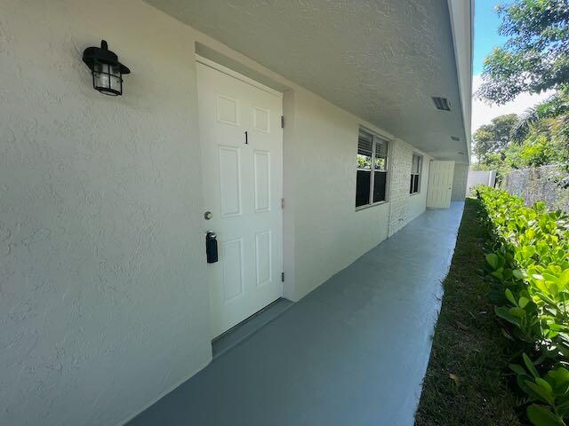 Foto del edificio - 1611 Johnson St