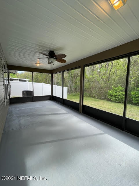 Building Photo - 7399 Westland Oaks Dr