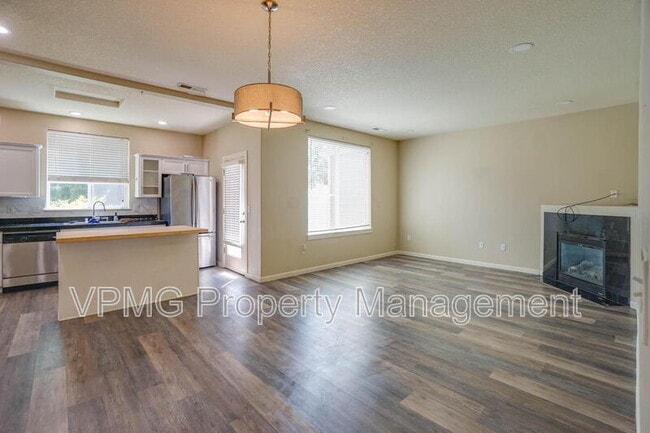 Building Photo - 4013 NE 89th Way