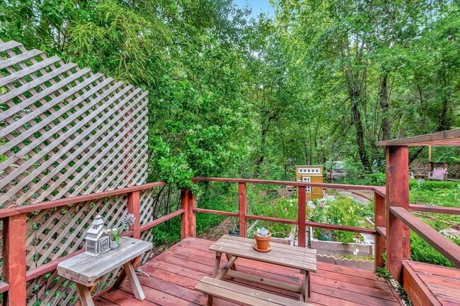 Building Photo - Picturesque Mountain Retreat. River Views ...