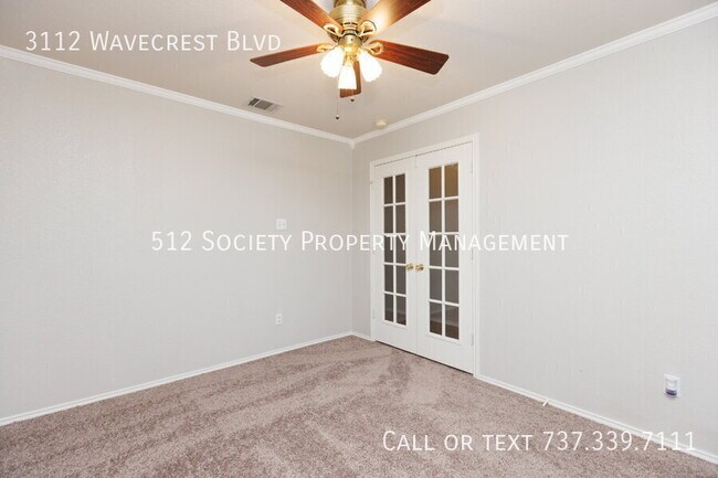Foto del edificio - 3112 Wavecrest Blvd