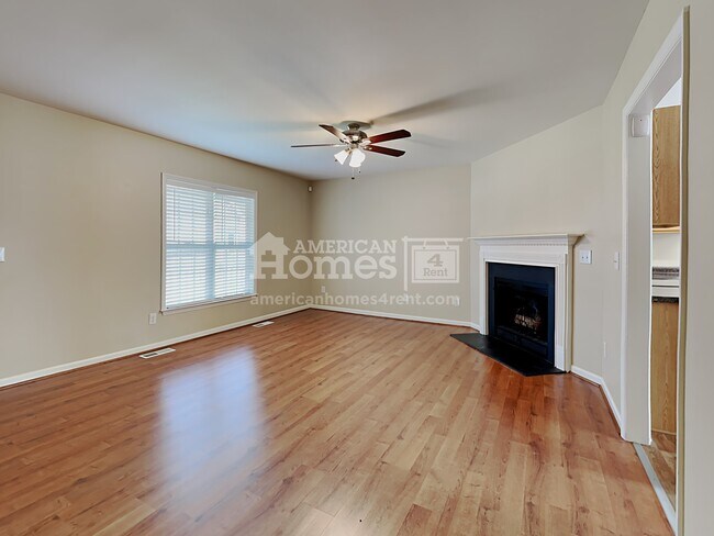 Foto del edificio - 2645 Wynbrook Drive