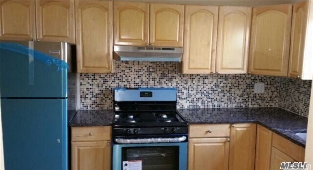Foto del edificio - 143-12 184th St