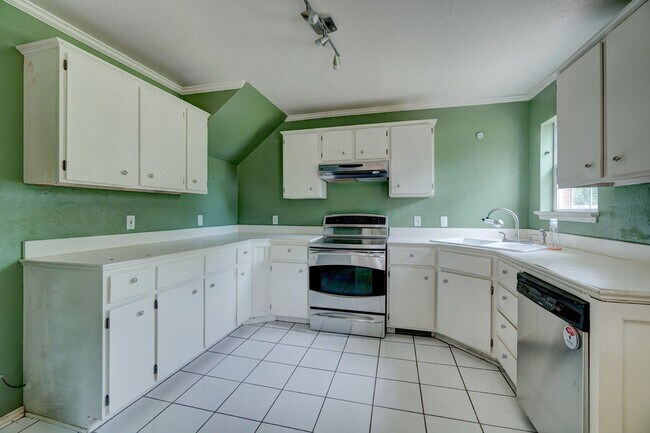 Foto del edificio - Mayfair Rental