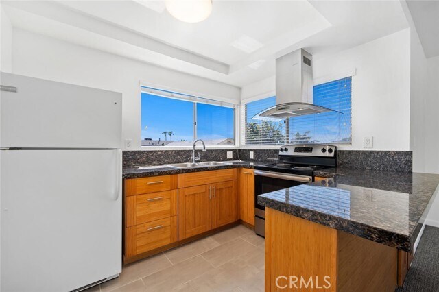 Foto del edificio - 585 Glenneyre St