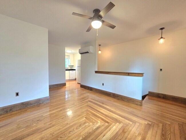 Foto del edificio - [837/839] Johnson Ave