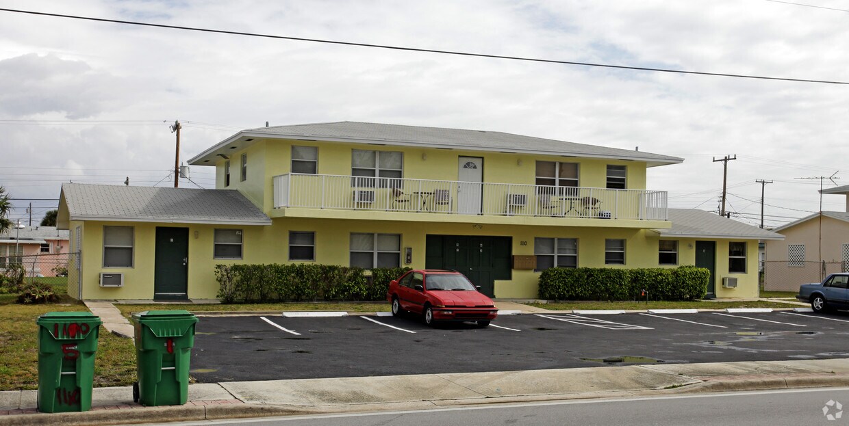 Building Photo - 1110 Blue Heron Blvd
