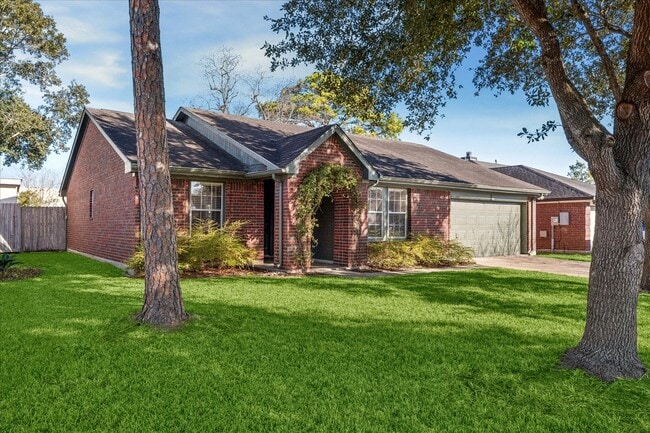 Foto del edificio - 2824 Meadow Brook Ct