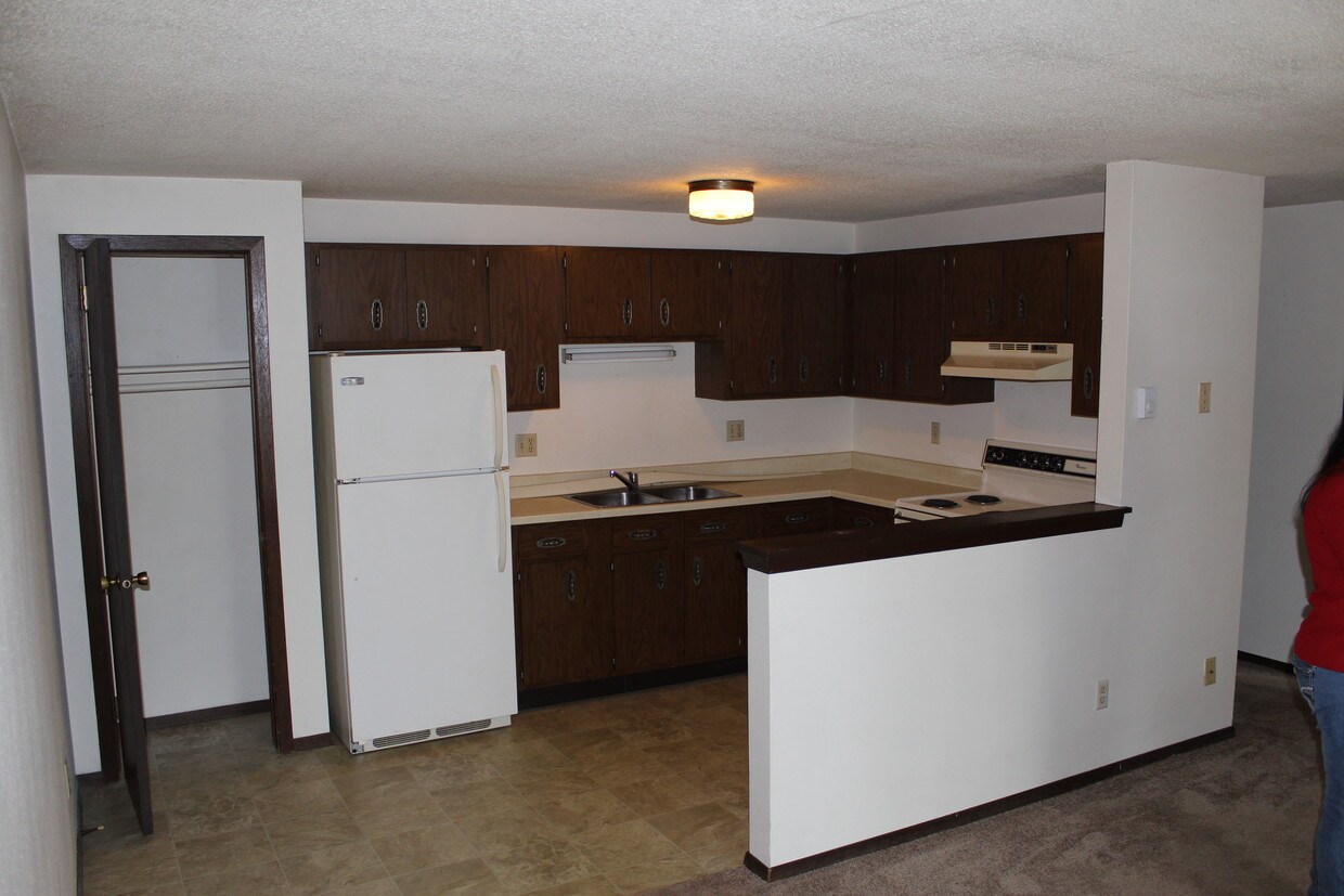 Foto principal - 1343 Western Ave