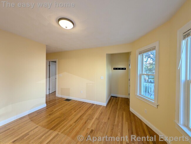 Foto del edificio - 615 Boston Ave