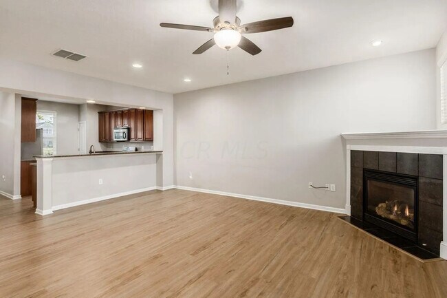 Foto del edificio - 4569 Tremont Club Dr