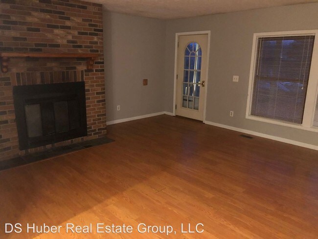 Building Photo - 3 br, 1.5 bath House - 6520 Victoria Shore Dr