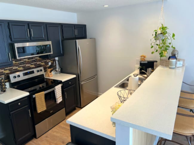 Building Photo - 2109 Alpine Rd