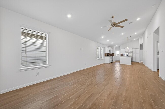 Building Photo - 21703 Cypress Trellis Dr