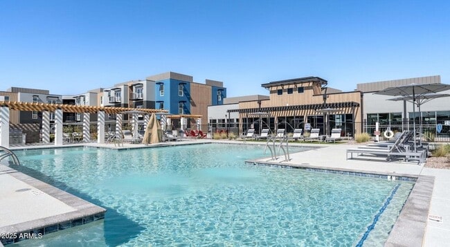 Building Photo - 11850 W Fillmore St