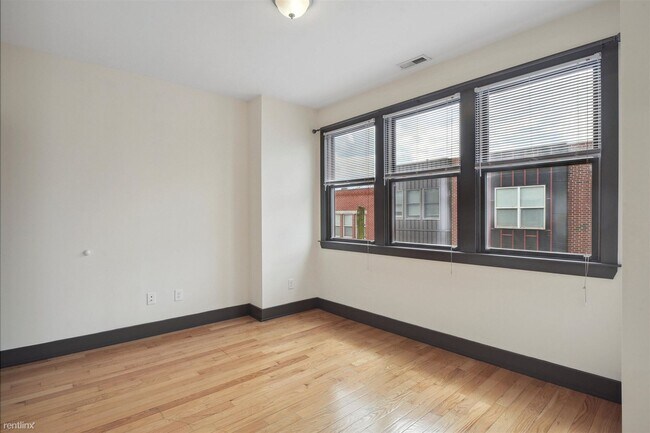 Foto del edificio - 4 br, 2 bath Duplex - 1947 N GRATZ ST Unit B