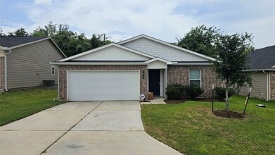 Building Photo - 14210 Green Wing Cir