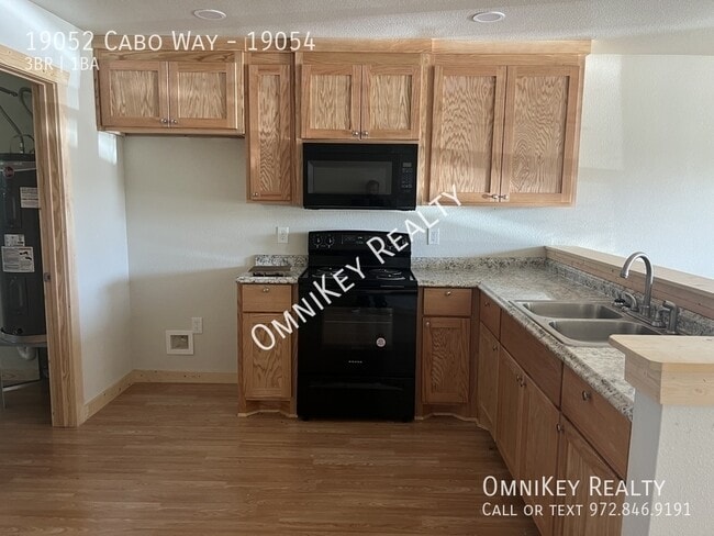 Building Photo - 19052 Cabo Way