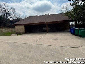 Foto del edificio - 6606 Southpoint St
