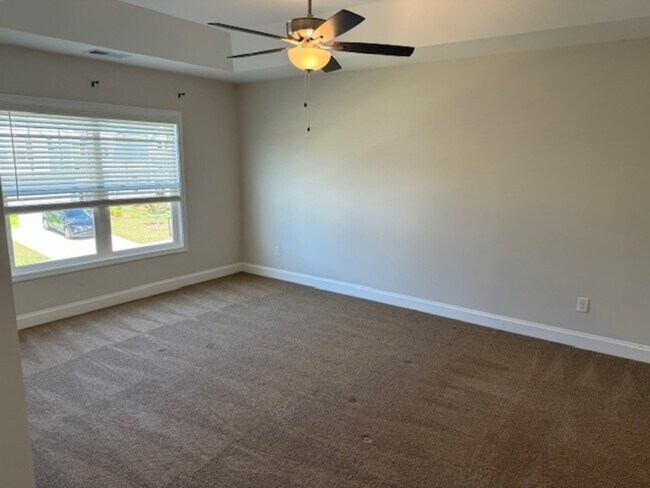 Foto del edificio - 312 Savannah Wood Rd
