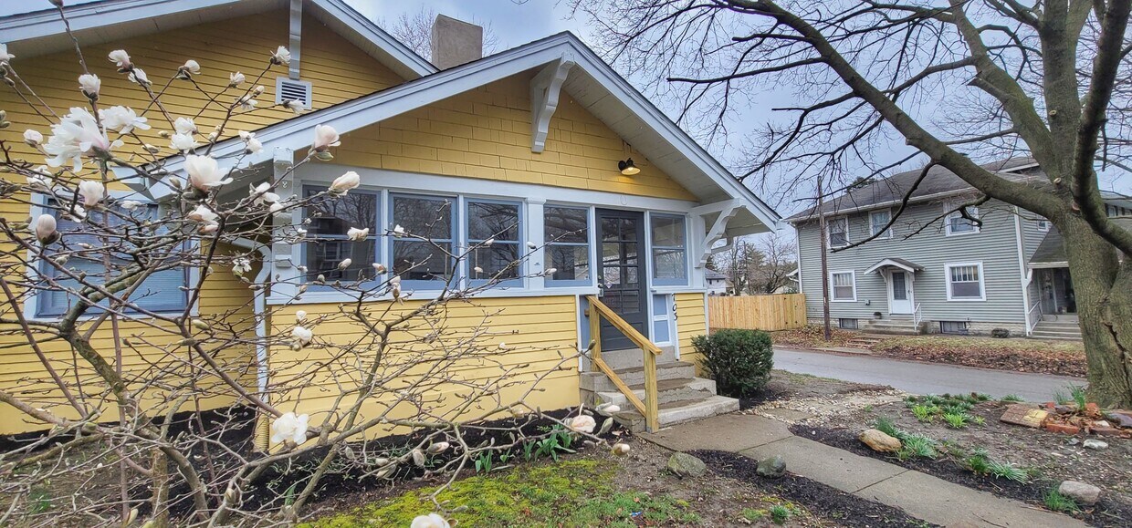 703 N Bancroft St Unit 703 N Bancroft, Indianapolis, IN 46201 Condo