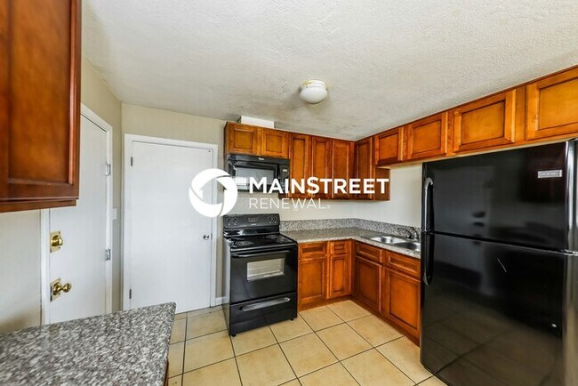 Foto del edificio - 3 Bedroom Pet-Friendly Home in Phoenix, AZ with Main Street Renewal