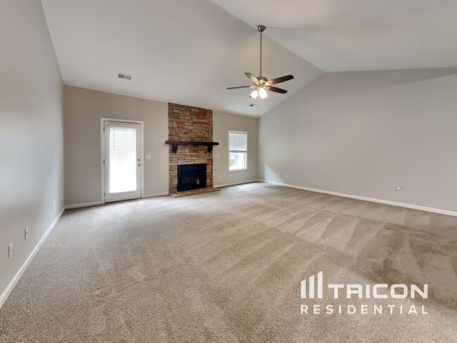 Foto del edificio - 56 Chimney Springs Dr SW