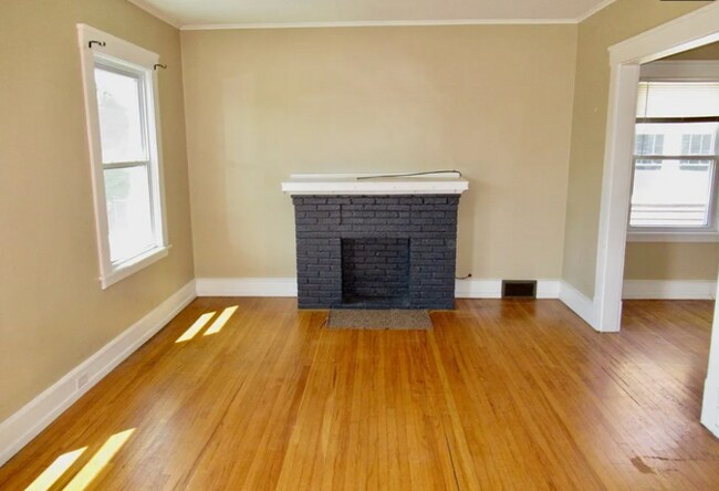 Foto del edificio - 818 Amherst St