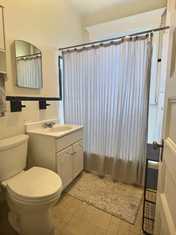 Building Photo - 1376 Beacon St