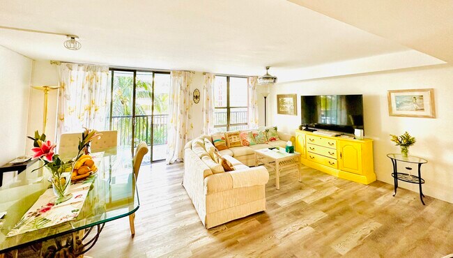 Photo - 1800 Collins Ave Apartment