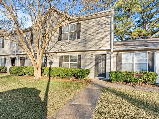 Foto del edificio - Three Bedroom/Two Bath Townhome