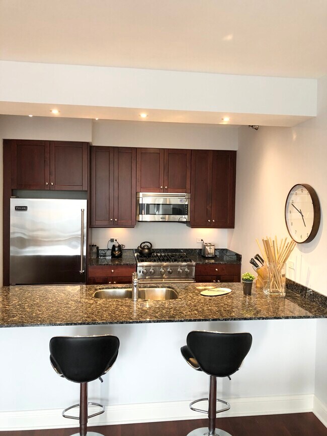 Island - 2 W Delaware Pl