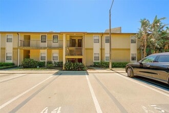 Building Photo - 12293 Sailwinds Dr