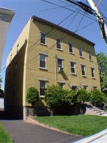 Building Photo - 323 Fillmore St