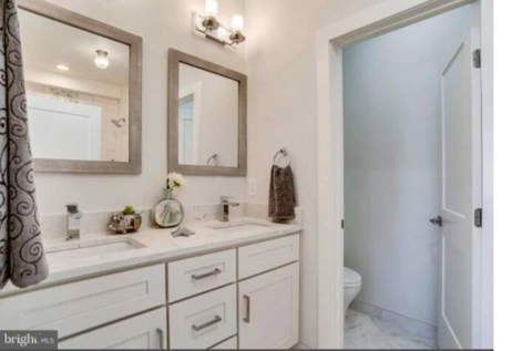 Building Photo - 53 T St NE