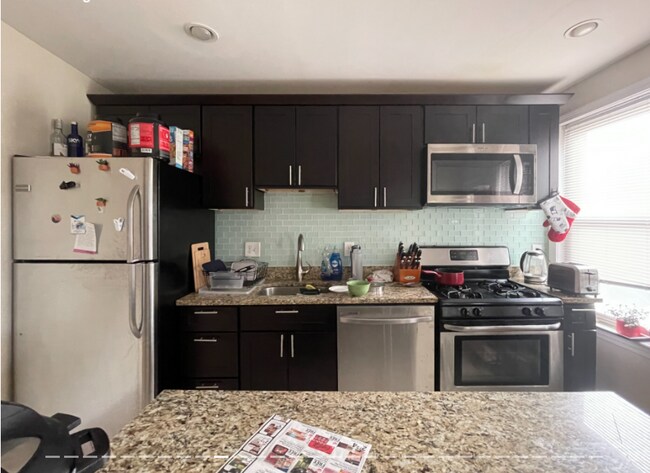 Foto del edificio - 2 Wyman Pl