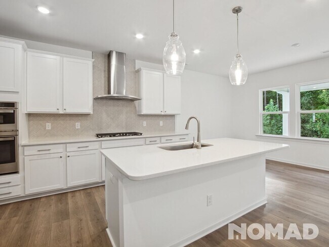 Building Photo - 5 Bedroom Single Family Home in Wake Forest