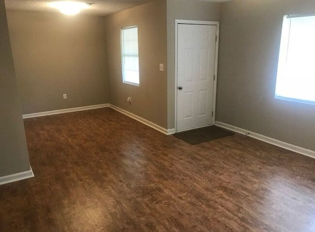 Building Photo - 2BR/1BA in Ozark, AL