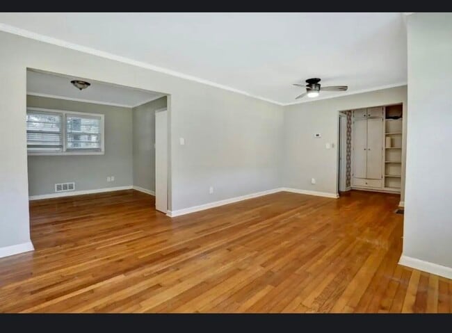 Foto del edificio - 3173 Spreading Oak Dr SW