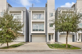 Building Photo - 3309 Baron St