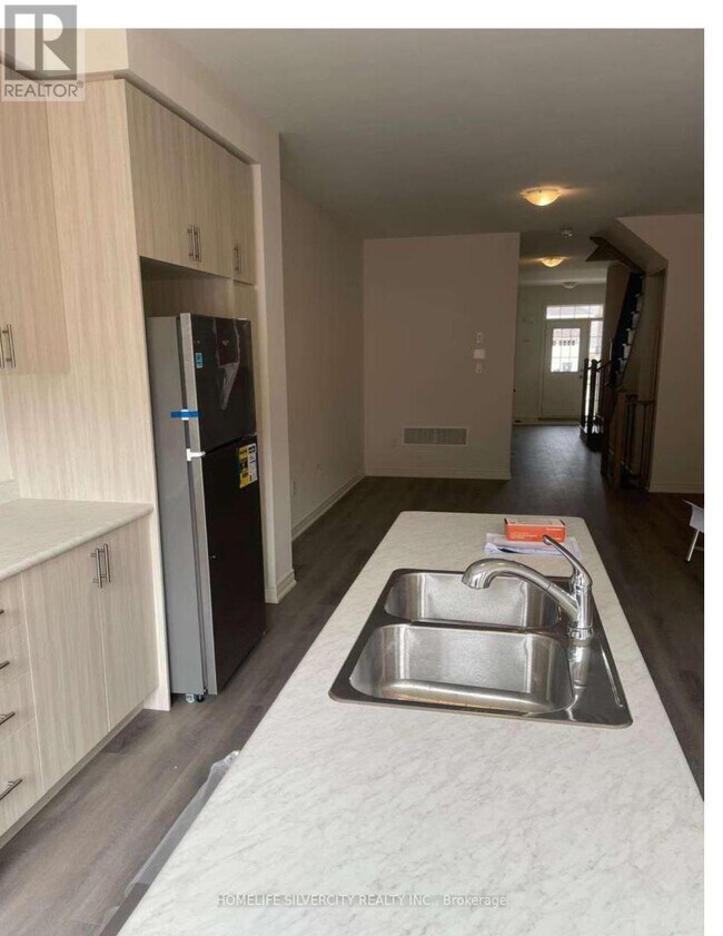 Photo du bâtiment - 86 Gledhill Crescent