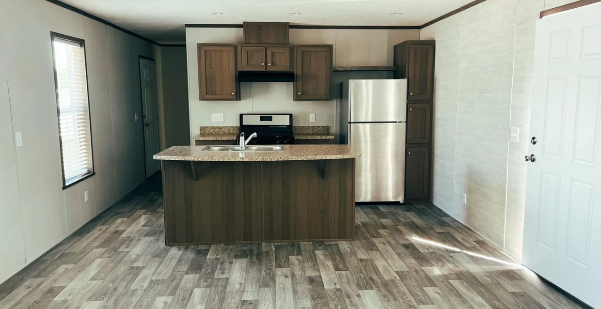 Foto principal - 6623 Sleepy Hollow Blvd