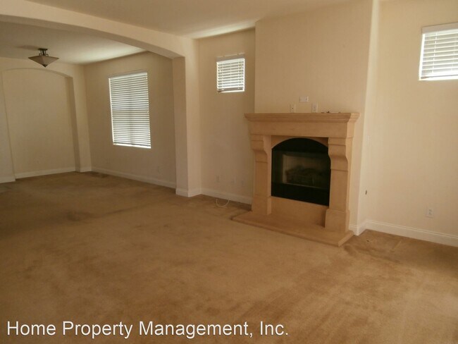 Foto del edificio - 3 br, 2.5 bath House - 19141 Alexa