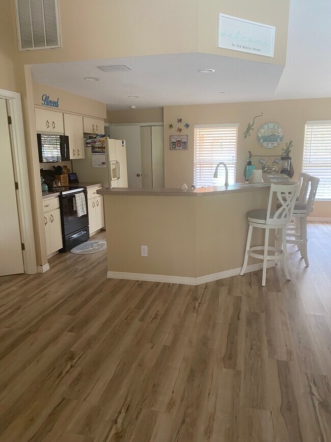 Foto del edificio - 2195 W Tall Oaks Dr