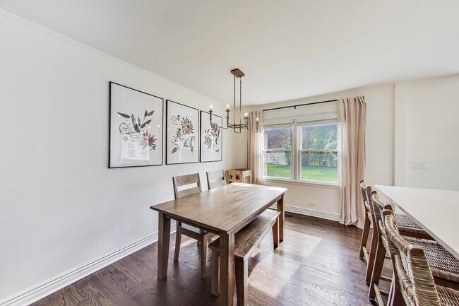 Foto del edificio - 511 S Dwyer Ave