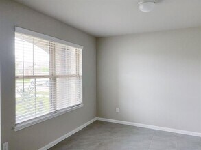 Building Photo - 29630 Juniper Ct