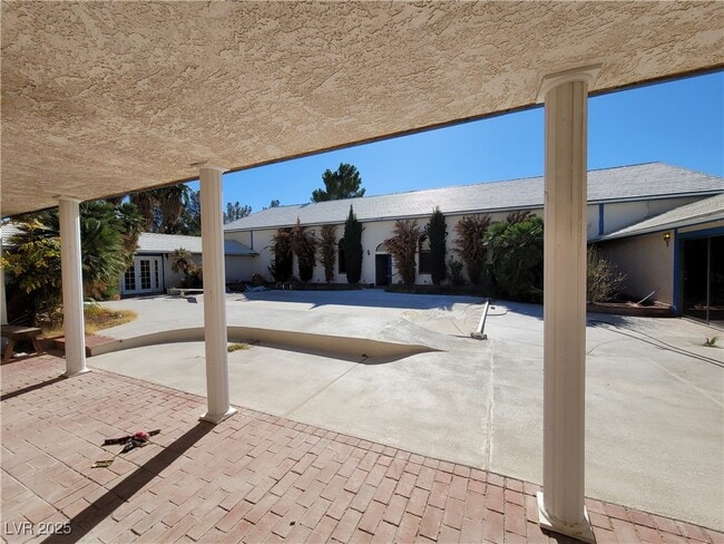 Building Photo - 6343 W Torino Ave